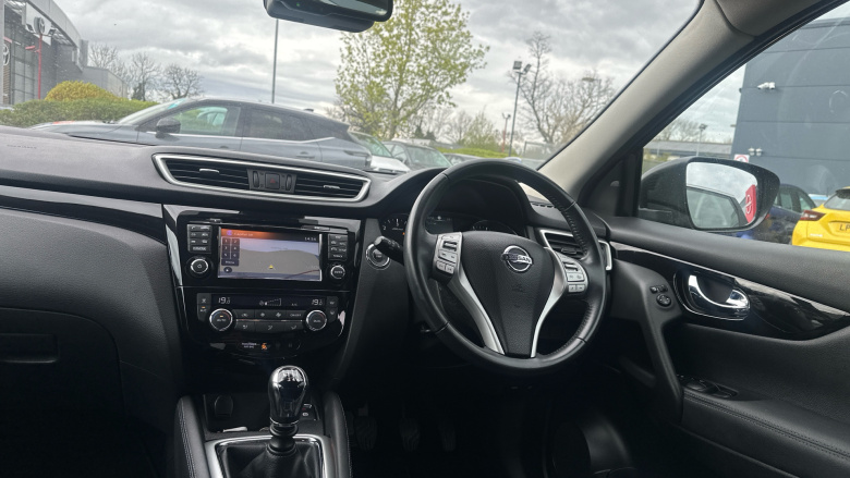 Nissan Qashqai 1.5 dCi Tekna 5dr Diesel Hatchback